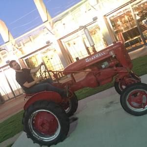 Meet your Posher, Mark